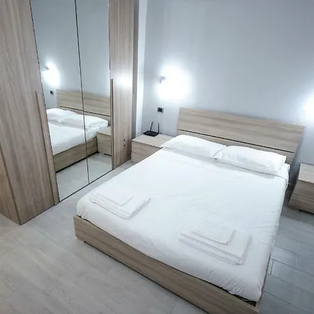 Bibiena Lodge, Moderno In Centro Apartmán *