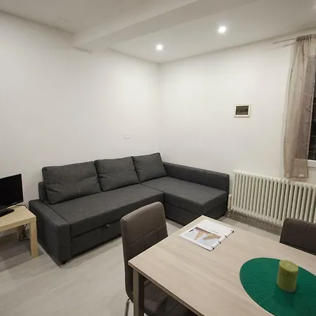 Bibiena Lodge, Moderno In Centro Apartmán